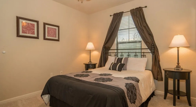 Bp621cp 3 Bedroom Condo in Bella Piazza, Book Hotel Hoteller i Four Corners med pool, Swimmingpool