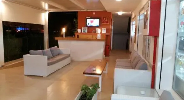 Apartamentos Vista al Puerto, Book Apartment Hotels in Ibiza with a Pool, Swimming Pool