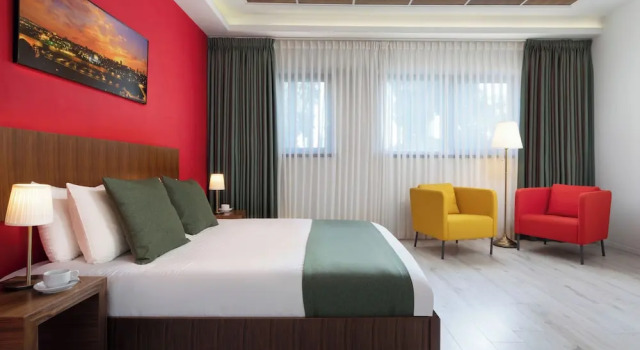 Legacy Hotel