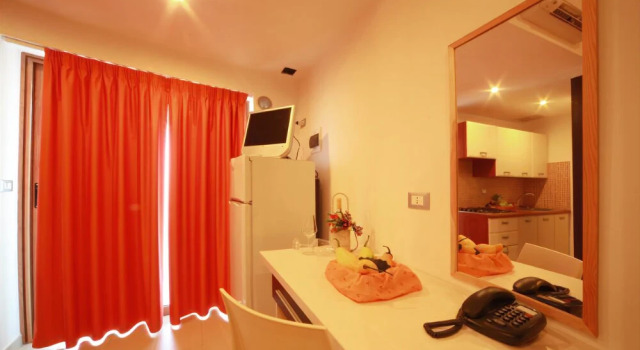 Hotel Incontro, Buchen Sie Hotel Peschici Foresta Umbra