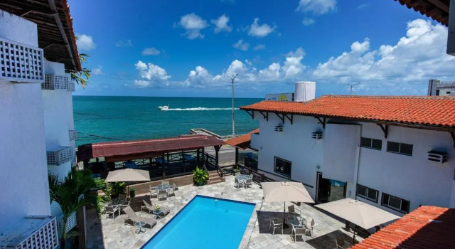 Номер Luxury Hotel Costeiro