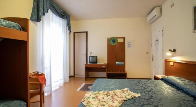 Номер Economy Hotel Panama