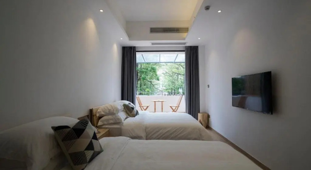 Семейный номер Standard с видом на сад Chaozhou Sunshine Boutique Hotel