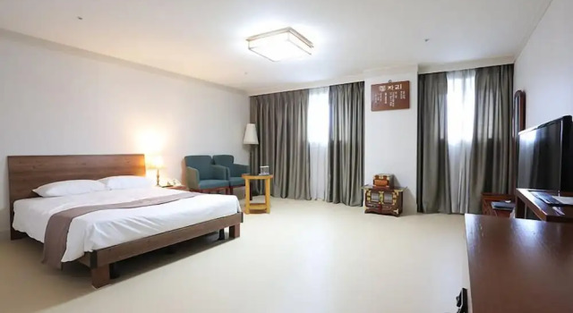Camera Standard Daegu AW Hotel