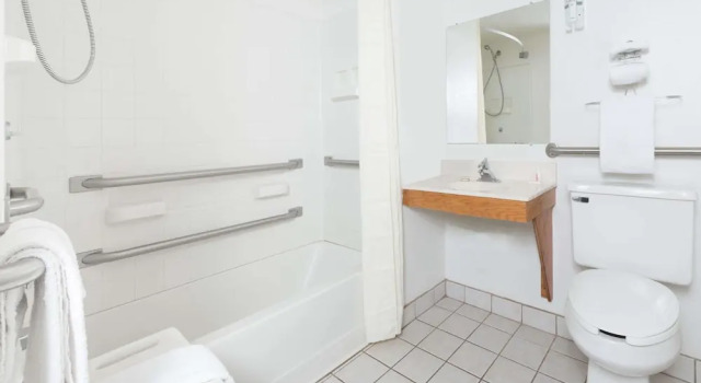 Номер Standard Super 8 by Wyndham Front Royal Near Shenandoah National Park