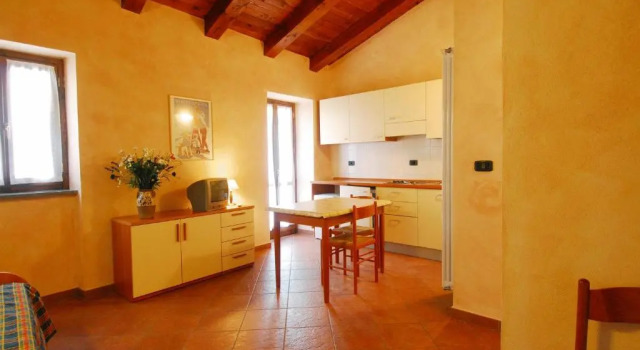 Апартаменты Residence La Tana del Ghiro
