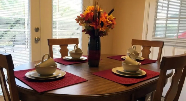 Fully Equipped Near Disney Parks 2718 4 Bedroom Home