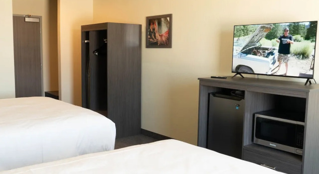 Двухместный номер Standard Iron Creek Inn & Suites