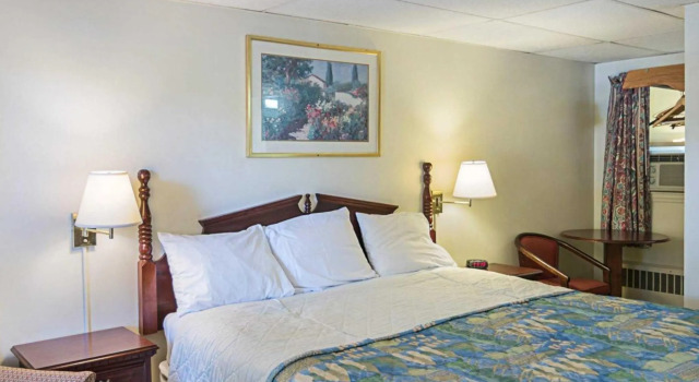 Номер Standard Econo Lodge