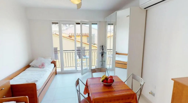 Studio Menton, 1 pièce, 3 personnes - FR-1-196-214