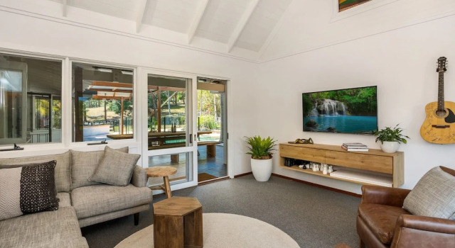 Rockinghorse House, Забронировать Отель Курабелл Byron Bay Hinterland