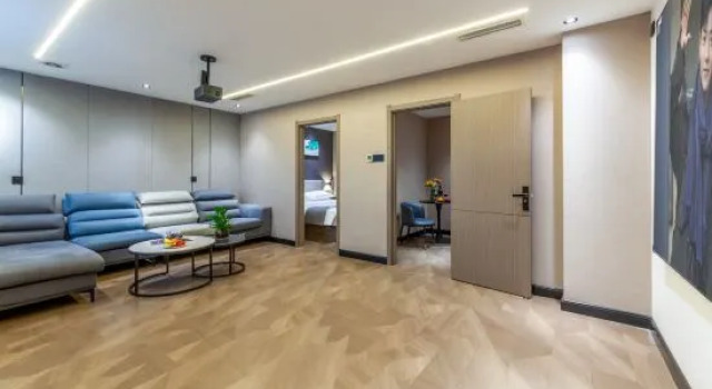 Люкс Business Jinshan Jinshui Hotel (Taiyuan West Railway Station)