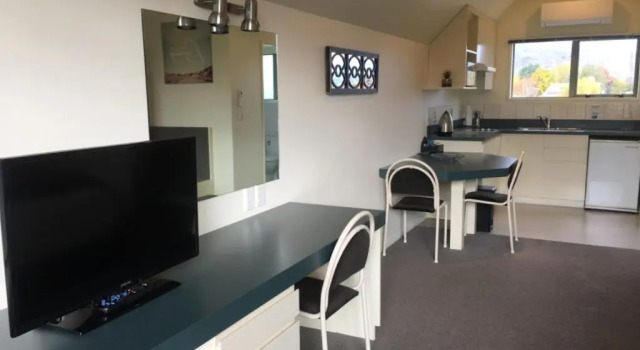 Номер Executive Colonial Manor Motel