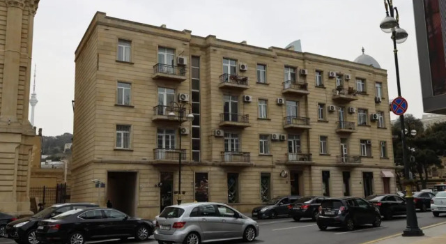 Apartments Formula 1 on Niyazi with Balconies, Забронировать Апартаменты/квартира Апартаменты Баку, рядом с Азербайджанский Музей Ковра, Апартаменты/квартира