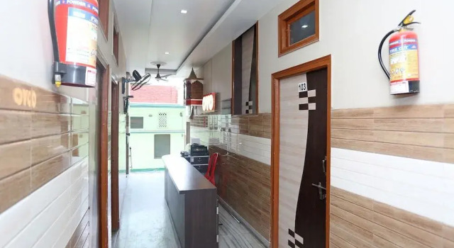 Ganesh Managal Guest House by OYO Rooms, Забронировать Гостевой дом Отели Горакхпур с завтраком, Завтраки
