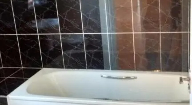 Derwent Street Apartment 1 - 3 Bed Self Catering Apartment - Self Contained - 1 Double & 2 Single Rooms, Varaa Huoneisto Asunnot kohteessa Merseyside, Huoneisto