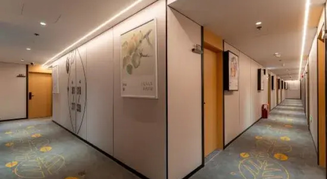 Changee MINI Hotel (Shanghai National Exhibition and Convention Center Laifang Road), Book Mini-hotel Shanghai Shanghai