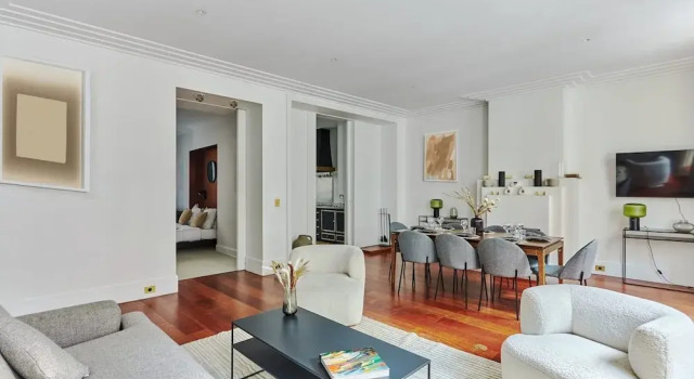 Апартаменты Sublime 3 Bedroom Flat Palais Royal Bourse