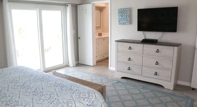 Jamaica Royale 404 - 2 Br Condo
