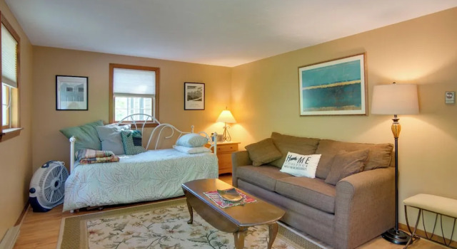 3 Mi to Beach & Town: Martha's Vineyard Home, Foglalás Nyaraló Edgartown Martha's Vineyard