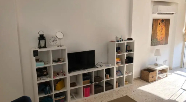 Renovated 2 bedroom flat, Ay. Andreas, Nicosia, Забронировать Отель Никосия район Никосия, рядом с Европейский университет Кипра