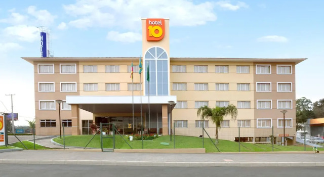 dec 10 hotel, Book Hotel Sao Leopoldo Rio Grande do Sul, near Cristo Rei Stadium