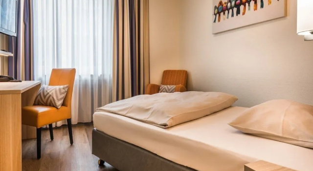 Одноместный номер Comfort c 1 комнатой с видом на внутренний двор Hotel am Stadtpark