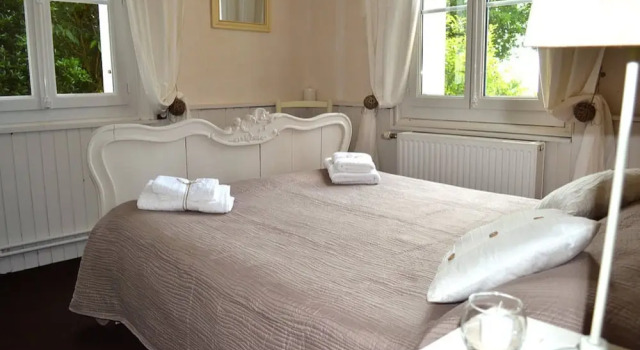 La Toile du Maître, Book Hotel Etretat 