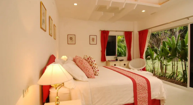 Вилла Tamarind Lake Villa