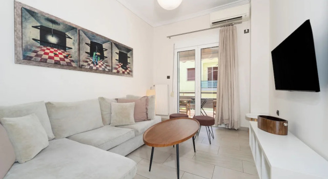 Апартаменты Superior Modern Apartment in Thiseio with Balcony