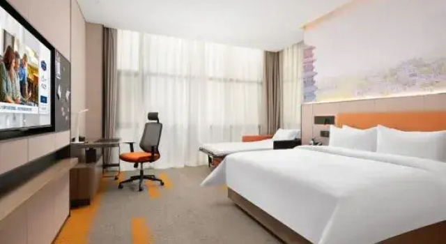 Номер Standard Hampton by Hilton Taiyuan Wuyi Square