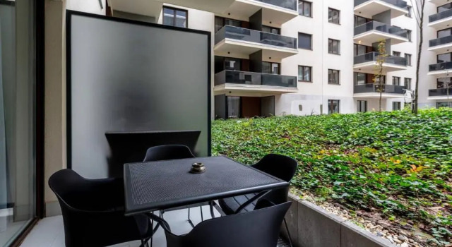 Апартаменты Interior Eyecandy With Private Terrace