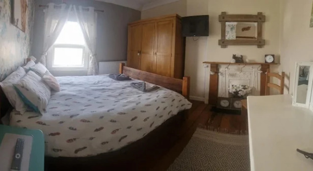 3br-sleeps6-petsok-off Road Parking-garden, Забронировать Дом для отпуска Кидуэлли Carmarthenshire
