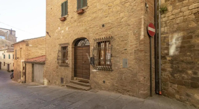 Borgo Buio Town House