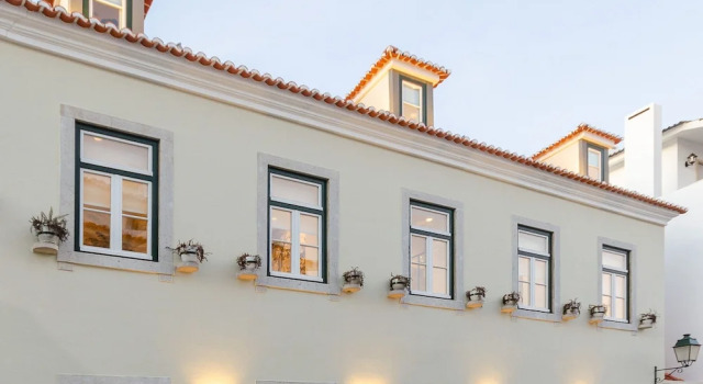 BCascais Boutique House by APT IIN Cascais Center, Забронировать Бутик-отель Бизнес-отели Кашкайш, рядом с Торговый центр CascaisVilla, 4* 5*