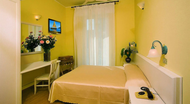 Hotel Gabicce Mare Plaza, Book Hotel Hoteller i Romagna med måltider, Halvpension / Fuldpension