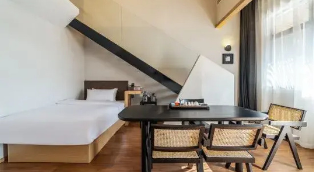 Семейный люкс Дуплекс с балконом Nanshan Yueshe Hotel