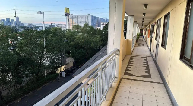 East Ortigas Mansions by MA, Забронировать Отель Пасиг 