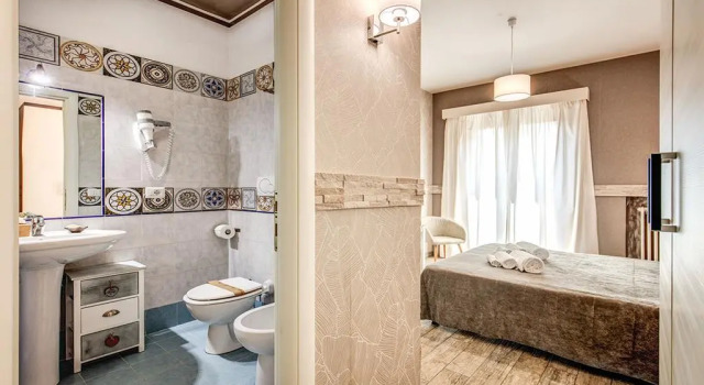 Santamaria Inn, Varaa Hotelli Keskusasema 