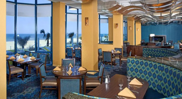 Двухместный номер Deluxe с балконом Hyatt Place Virginia Beach Oceanfront