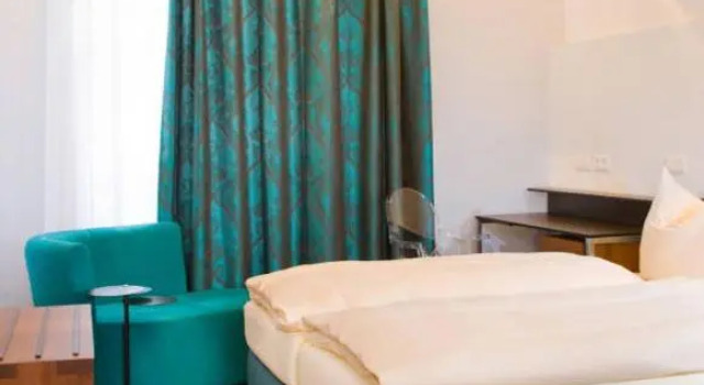 Номер Superior Hotel Münchner Hof und Blauer Turm