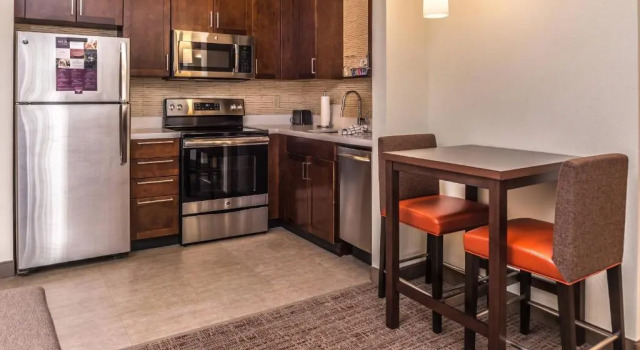 Двухместный люкс c 1 комнатой Residence Inn by Marriott St. Louis Westport
