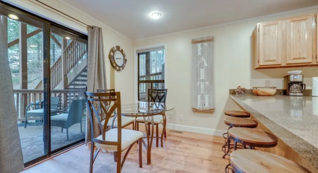 u003c 3 Mi to Lake Tahoe: Incline Village Condo, Забронировать Отель Инклайн-Виллидж North Lake Tahoe