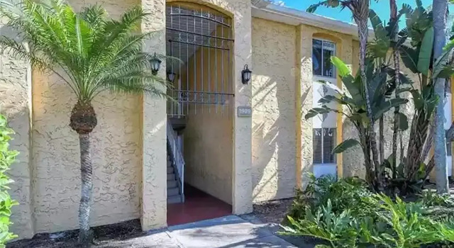 Lovely 3 Bedroom Condo On Golf Course