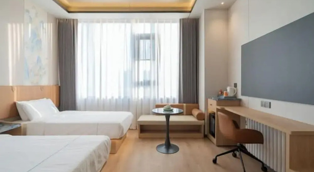 Двухместный номер Comfort Anhui Cultural Hotel, near Pearl Market,near POP LAND