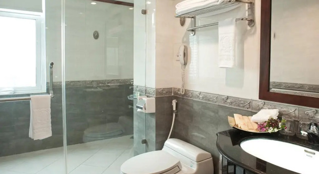 Двухместный номер Superior Adamas Hanoi Hotel