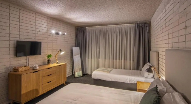 Семейный номер Standard Palms Hotel