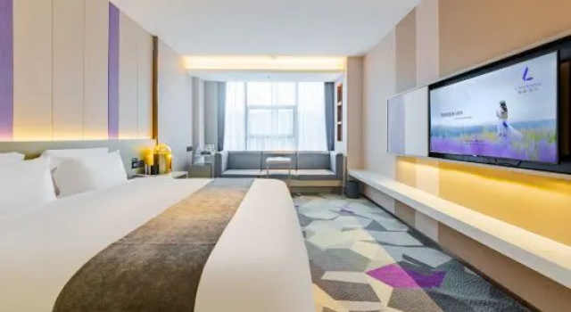 Кровать в общем номере (мужской номер) Lavande Hotel (Bazhong Rongbang Wanda Plaza Store)