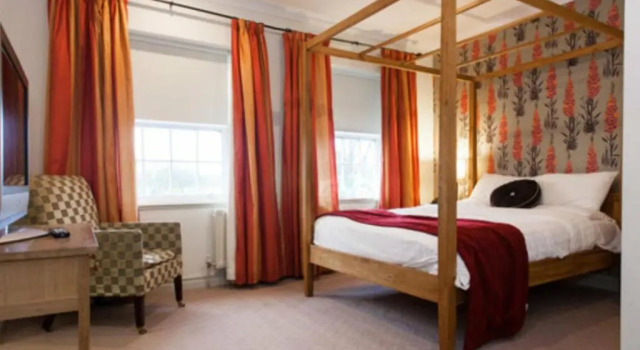 Номер Standard Honest Lawyer Hotel