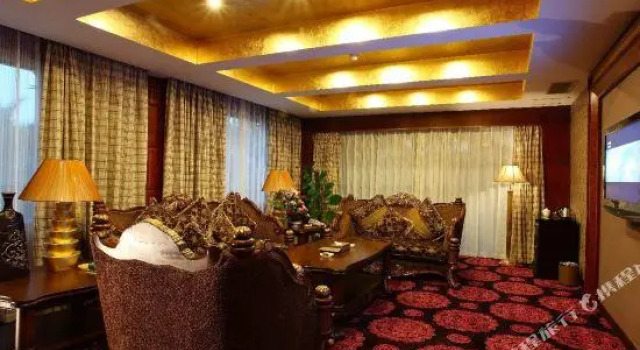Номер Standard с видом на город HNA New World Hotel Danzhou